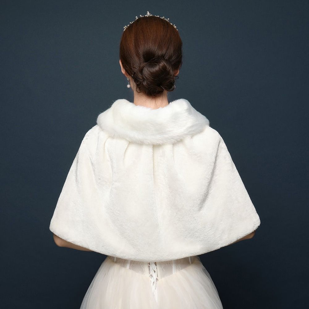 Beyaz Kadın Kışlık Kalın Peluş - Winter Clothing For Sale incelemesi ve fiyatı